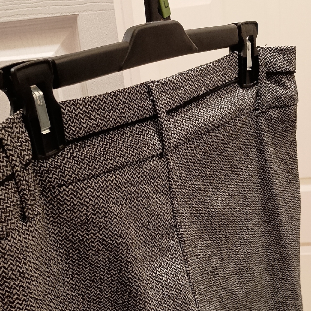 Zac & Rachel Black and Gray Straight Leg Pants - Picture 3 of 4